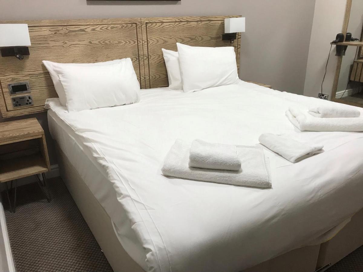 Markets Tavern Hotel Brecon Eksteriør billede