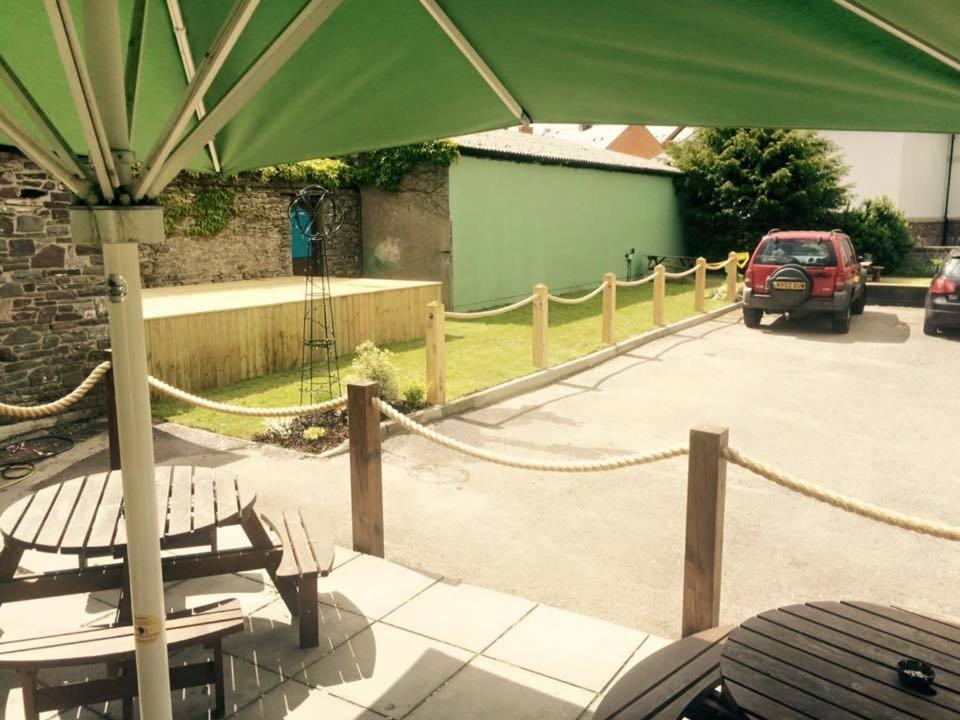 Markets Tavern Hotel Brecon Eksteriør billede